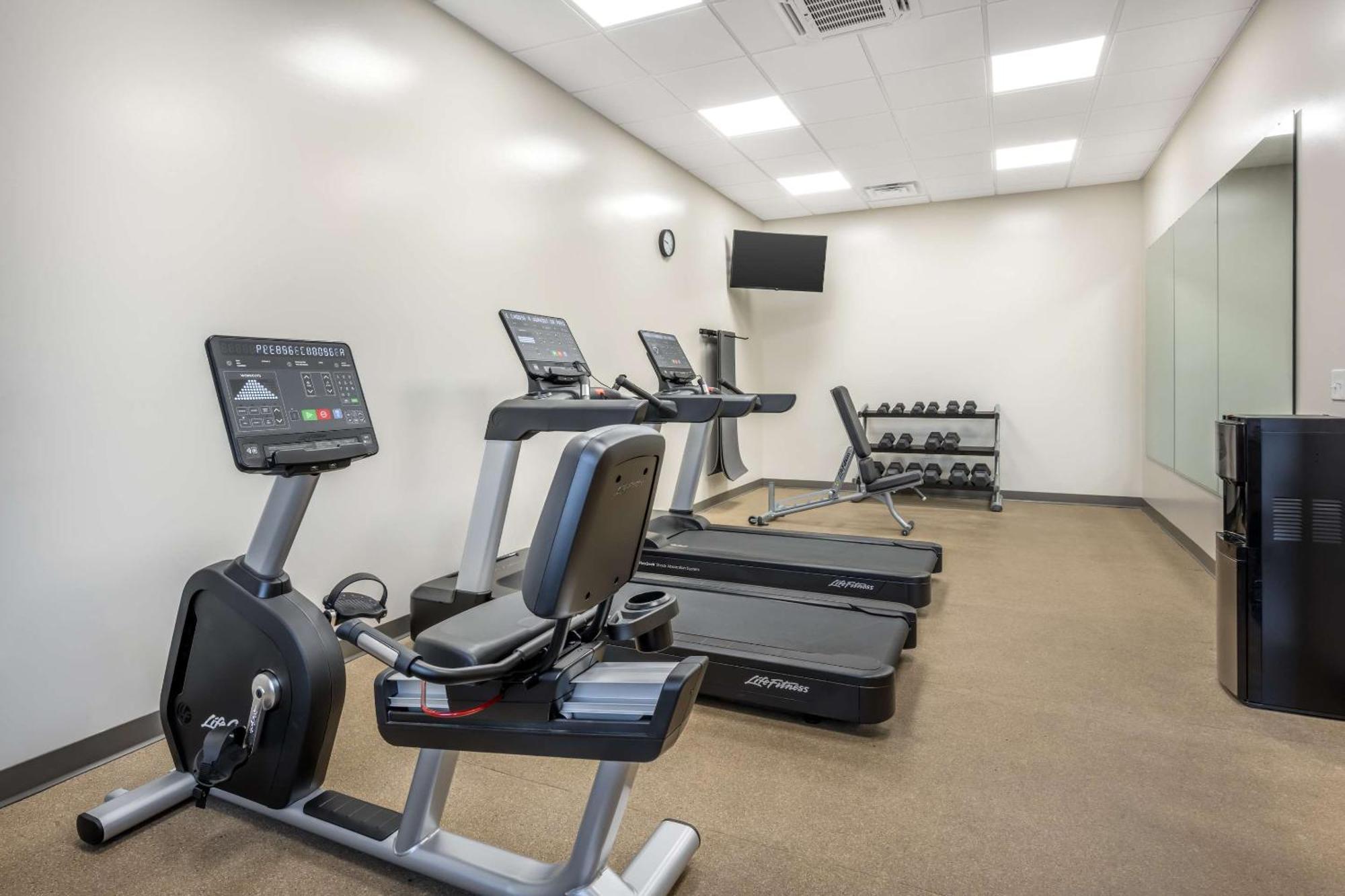 Radisson Hotel Pendleton Airport Ngoại thất bức ảnh